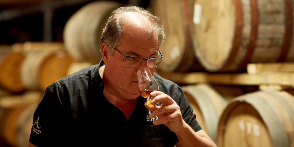 Glenmorangie Distillery Stills 1 (2)