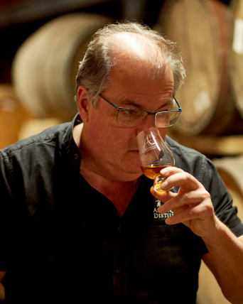 Glenmorangie Distillery Stills 1 (3)